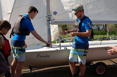 400 Taufe Pirinha Jens Hornung links Johannes Damerau